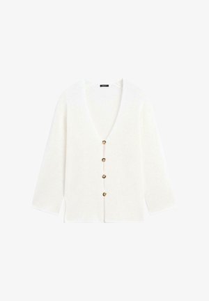 Cardigan en maille blanche à manches longues avec quatre boutons marron sur le devant, doté d'un col en V profond et de fentes latérales.