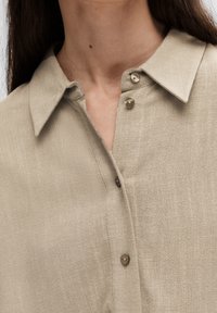 Selected Femme SLFVIVA SUN SHIRT - Hemdbluse - greige