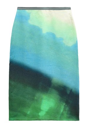 Prosta ołówkowa spódnica z abstrakcyjnym wzorem w odcieniach niebieskiego, zielonego i czarnego, z ciemnym pasem w talii.