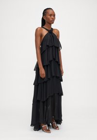 Vero Moda Petite VMFELICIA RUFFLE MAXI DRESS - Proginė apranga - black