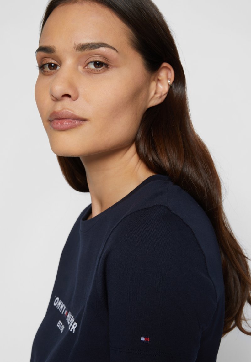 Tommy Hilfiger HERITAGE - T-Shirt print - marine/dunkelblau 