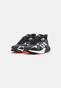 x9000l3 boost sports running