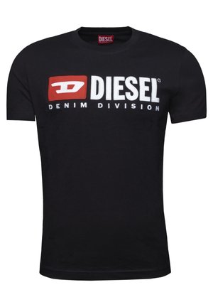 Czarna koszulka z krótkim rękawem z logo "DIESEL" w kolorze białym i czerwonym oraz tekstem "DENIM DIVISION" nadrukowanym na piersi.