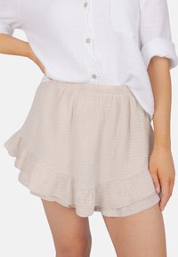 Seasons of April LORENA HOSENROCK MUSSELIN - Shorts - beige