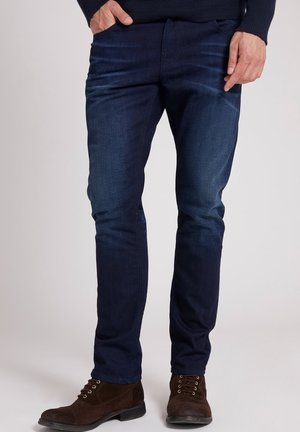 Jeansy Slim Fit