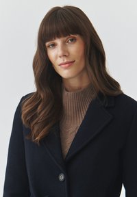 TATUUM NITIKA - Classic coat - navy