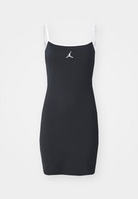 Zwarte geribde jurk met witte bandjes en afwerking. Bevat een Jumpman-logo op de borst. Strak silhouet, knielange uitvoering.