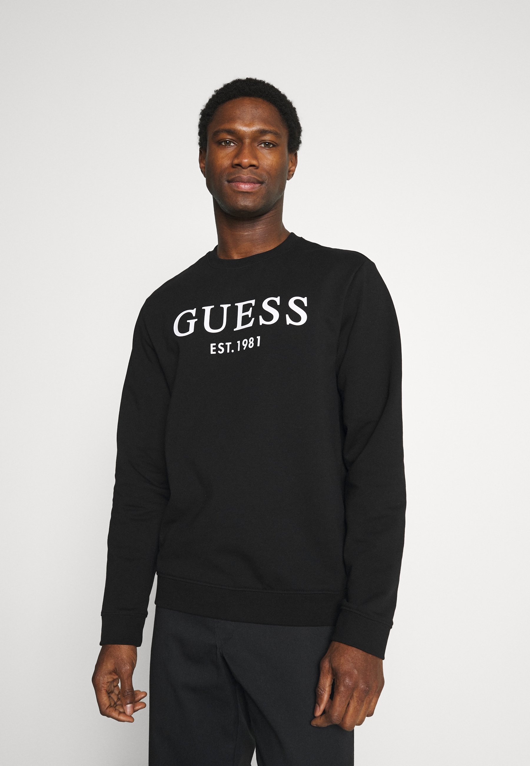 guess jumper black