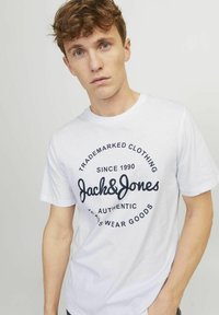 Jack & Jones RUNDHALS - T-shirt con stampa - white