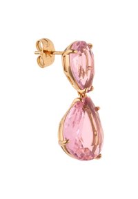 Zlatne naušnice s dva kruškolika ružičasta kristala, s kliještastim postavom i dugmadićem na poleđini. Veći kristal se nalazi iznad manjeg.