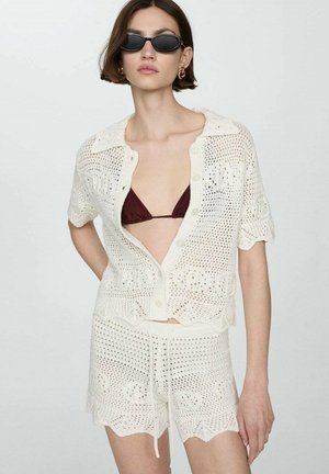 Short - off-white