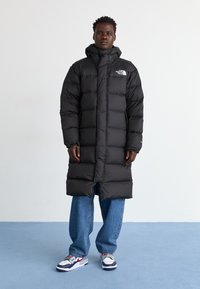 The North Face NUPTSE - Kaput ispunjen paperjem - black