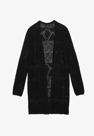 Atviras juodas kardiganas, pagamintas iš megztos medžiagos, su tekstūriniu raštu, turinčiu geometrinių dizainų ir ilgomis rankovėmis.