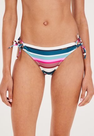Parte inferiore di bikini a righe con tonalità di teal, rosa e bianco. Laccetti laterali regolabili con una texture liscia e lucida. Sottile dettaglio del logo.