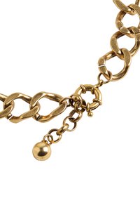 Złoty metalowy naszyjnik łańcuszkowy z owalnymi ogniwami, okrągłym zapięciem z krótkim łańcuszkiem i kulistym akcentem, o teksturowanej powierzchni.