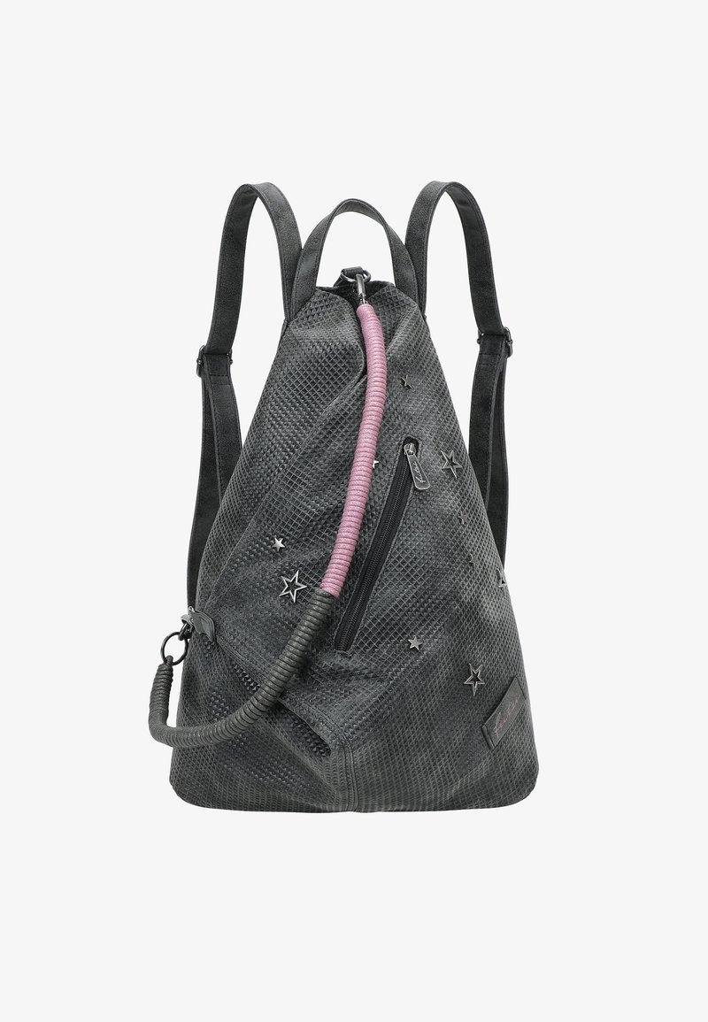 Sac à dos noir texturé de forme triangulaire, avec un accent en corde rose, des embellissements en étoile argentés et une poche zippée à l'avant.