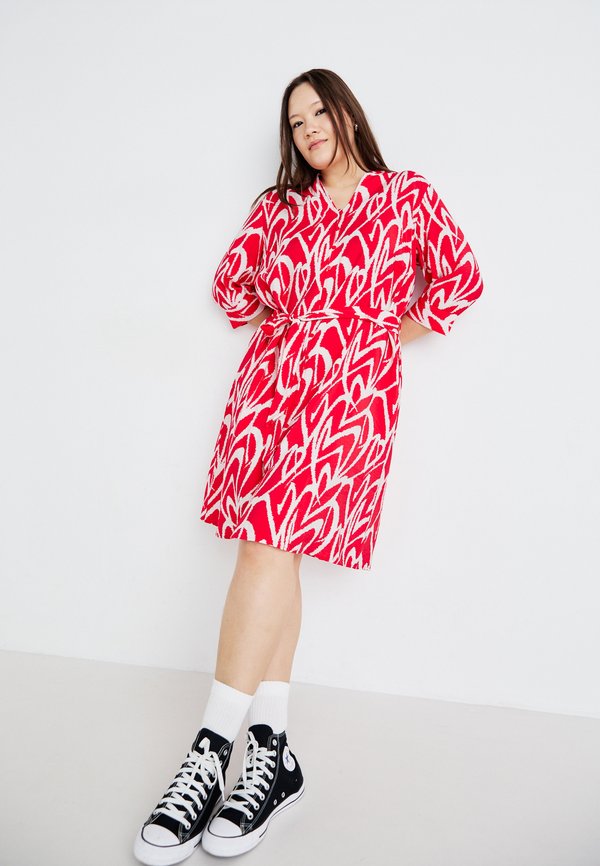 CAROLIVERA 3/4 KNEE AOP - Shirt dress4