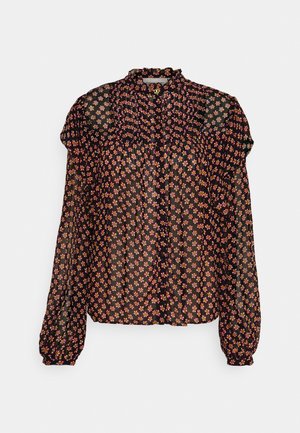 Blusa nera trasparente con maniche lunghe a sbuffo, piccolo motivo floreale rosa e arancione, fronte plissettato e collo alto arricciato con dettaglio di bottoni.