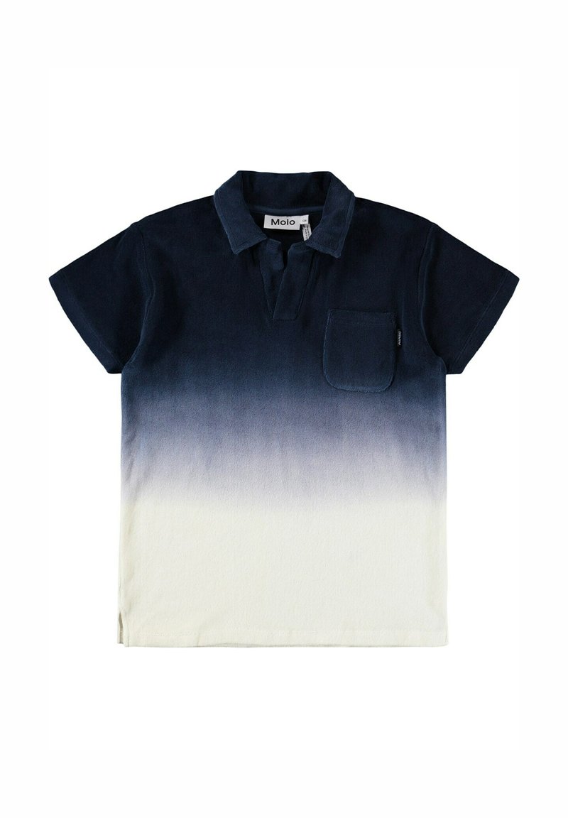 Koszulka polo z krótkim rękawem, z gradientem od granatu do bieli, z kołnierzykiem i kieszenią na lewej piersi, wykonana z miękkiego materiału, z rozcięciami po bokach.