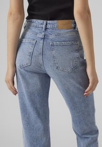 Vero Moda Těhotenské džíny - light-blue denim