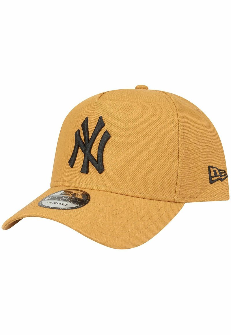 Nyra Hat Tan