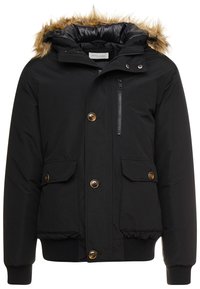 Sort pufferjakke med kunstpels på hætten, guldfarvede knapper og to forlommer. Har en lynlåslomme og ribbede manchetter.