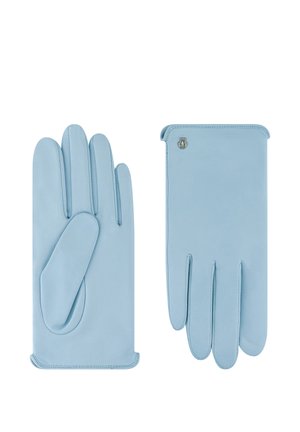 Hellblaue Lederhandschuhe, flach dargestellt, eine Handfläche nach oben und eine Handrückseite nach oben, mit einem kleinen dekorativen Metallemblem am Bündchen.