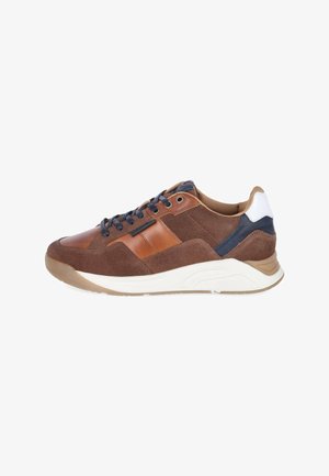 Bullboxer, BULLBOXER SCHNÜRHALBSCHUHE - SPORTBODEN 7CI0100101 3341 LOW SNEAKER - Sneaker low - braun