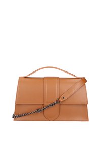 Borsa in pelle color cuoio con una forma strutturata, dotata di manico superiore e una tracolla a catena removibile. Superficie con texture e patta frontale.