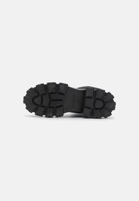 Bianco Platform boots - black