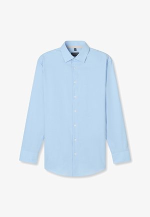 Hellblaues, langärmeliges Herrenhemd mit durchgehender Knopfleiste und klassischem Kragen, flach auf weißem Hintergrund dargestellt.