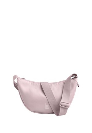 Bolso de bandolera rosa claro con correa ajustable y cierre de cremallera, pequeño logo blanco "Got Bag" en el centro delantero.