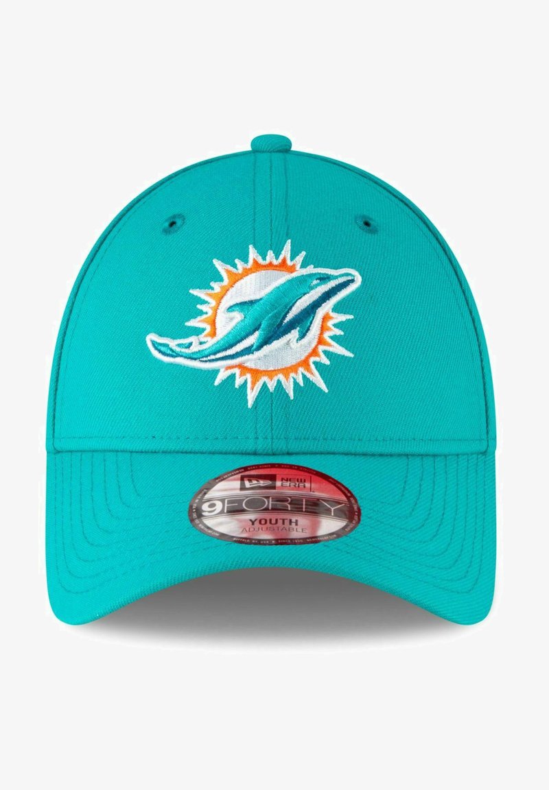 Casquette de baseball turquoise avec un logo de dauphin brodé entouré d'un éclat de soleil orange. Ajustement réglable avec une visière incurvée et un tissu texturé.