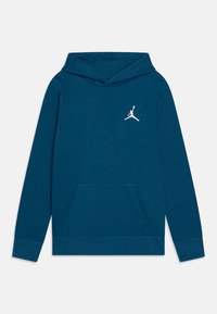 Hoodie en coton bleu avec une poche kangourou sur le devant, des poignets côtelés et un logo brodé blanc sur la poitrine gauche.