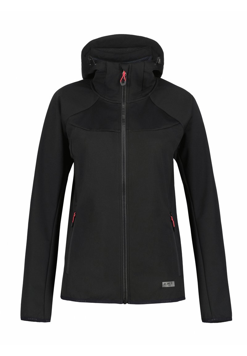 Sort softshell jakke med lynlås foran, justerbar hætte, to sidelommer med røde detaljer og teksturerede stofpaneler.