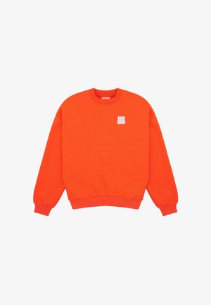 WRSTBHVR, WRSTBHVR SWEATSHIRT STUDIO SWEATSHIRT UNISEX - Sweatshirt - cherry tomato