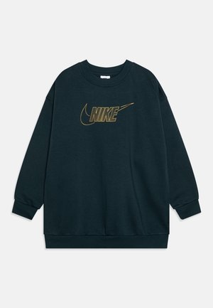 Tumma vihreä huppari, joka on valmistettu pehmeästä kankaasta ja jossa on pitkät hihat sekä pyöreä kaula-aukko. Kultainen Nike-logo on näkyvästi esillä edessä.