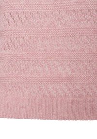 Hellrosa gestrickter Stoff mit einem strukturierten Muster aus offenen Rautenmuster und einem gerippten Saum. Das Material wirkt weich und zart.