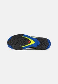 Salomon XA PRO 3D V9 GTX - Løpesko for mark - black/surf the web/safety yellow