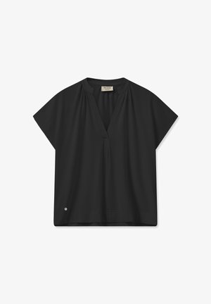 Črna bluzica s kratkimi rokavi in V-izrezom, ki ima naborke na ramenih in diskretno logotipno oznako na robu. Gladka tekstura.