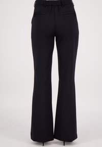 JE M'APPELLE FLARE TRAVEL - Broek - zwart