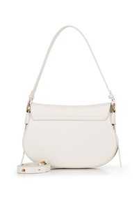 Bolso de cuero texturizado blanco con forma redondeada, cierre de solapa y herrajes en tono dorado. Incluye una correa de hombro a juego, extraíble.