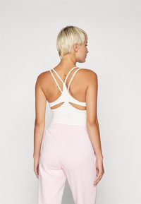Fabletics PRINCIPAL BUILT IN BRA TANK - Top - bone