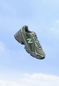 GR740 UNISEX - Sneakers low - slate grey