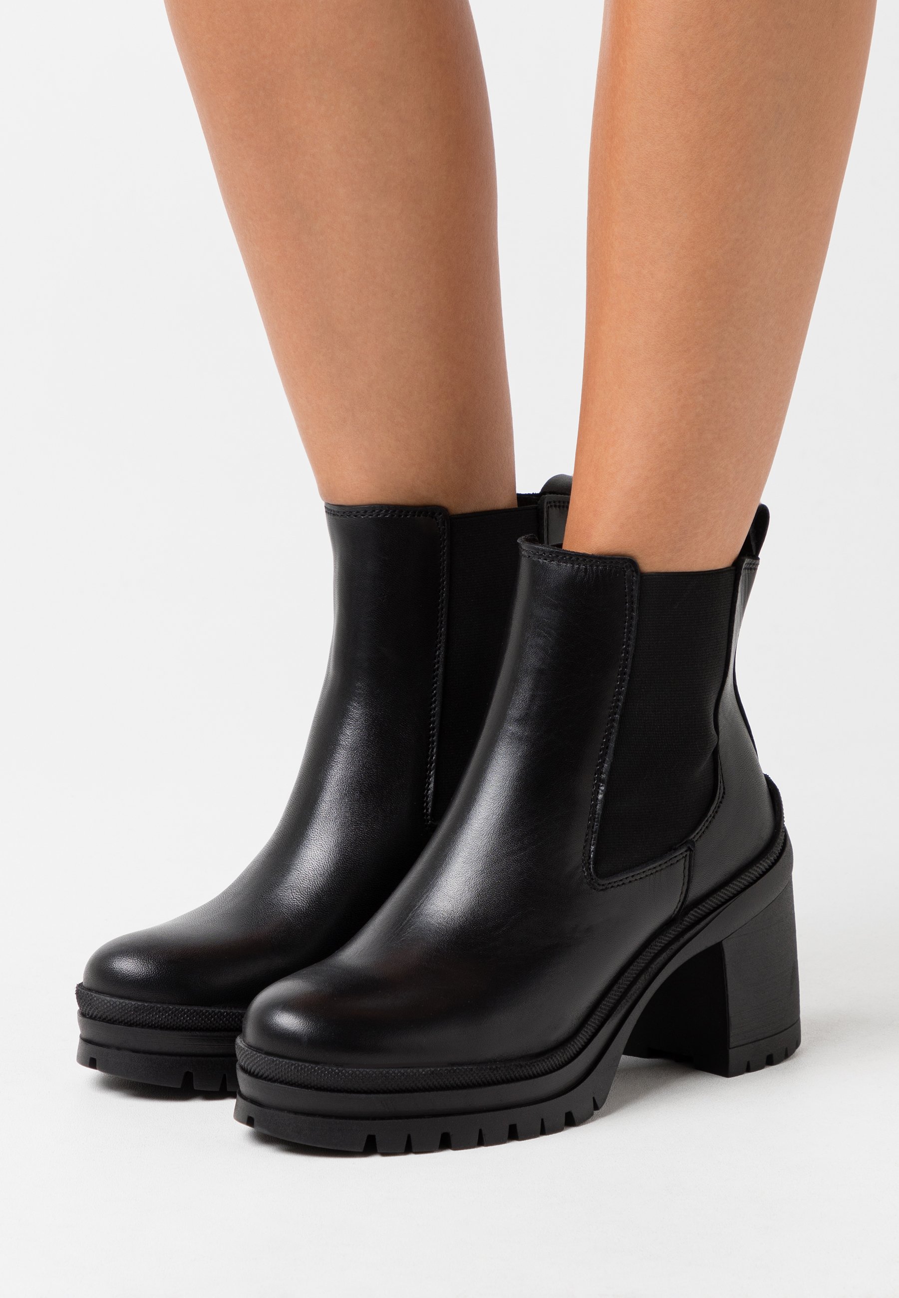 YAS YASTIPO BOOTS - Enkellaarsjes met plateauzool - black/Zwart - Zalando.nl