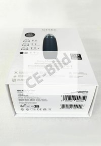 GESKE SmartApp Guided Microdermabrasion Blackhead Remover 7-in-1 device shown on product box with usage levels and features listed.