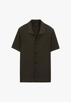 Chemise tricotée vert foncé à manches courtes avec col et cinq boutons à l'avant, présentée à plat sur fond blanc.