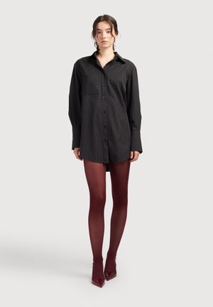 UMBRA  - Bluza z gumbi - black