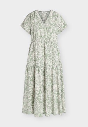 Φόρεμα midi ανοιχτού πράσινου με λευκό λουλουδένιο μοτίβο, κοντά μανίκια, V-λαιμόκοψη και μαζεμένη μέση με στρώσεις στη φούστα.