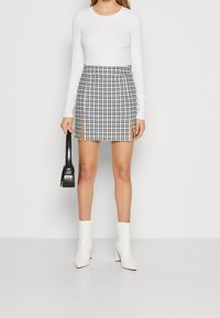 Noisy May Falda de tubo - white